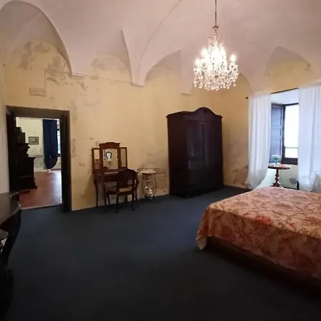 Castello Di Apartment *
